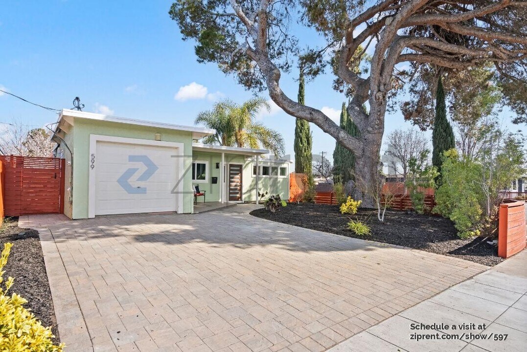 599 Cypress Ave in Sunnyvale, CA - Building Photo