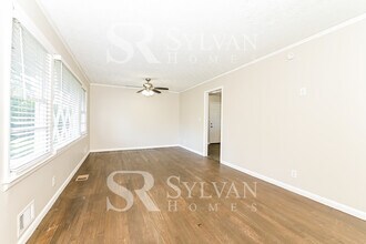 104 Adamson Dr in Jonesboro, GA - Building Photo - Building Photo