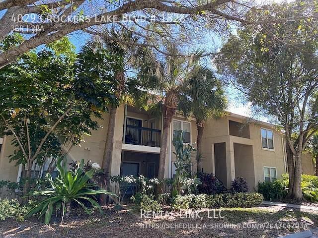 4029 Crockers Lake Blvd in Sarasota, FL - Building Photo