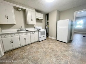 1113 Beecher St in Louisville, KY - Building Photo - Building Photo