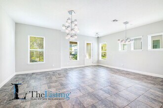 8555 Pinter St in Orlando, FL - Building Photo - Building Photo