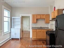 18 Park Ave, Unit 1 in Somerville, MA - Building Photo