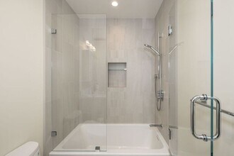 1009 S Norfolk St in San Mateo, CA - Building Photo - Building Photo