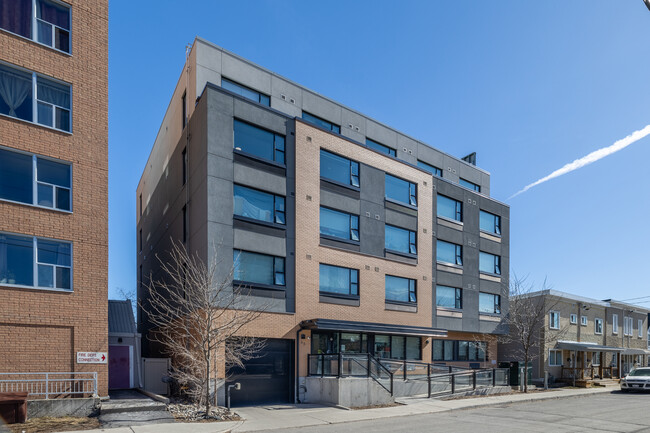 55 Carruthers Av in Ottawa, ON - Building Photo - Building Photo