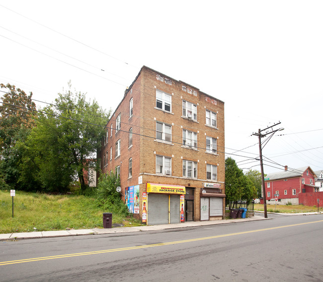 168 North St in New Britain, CT - Building Photo - Building Photo