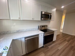 2129 Amberwood Ln in San Jose, CA - Building Photo - Building Photo