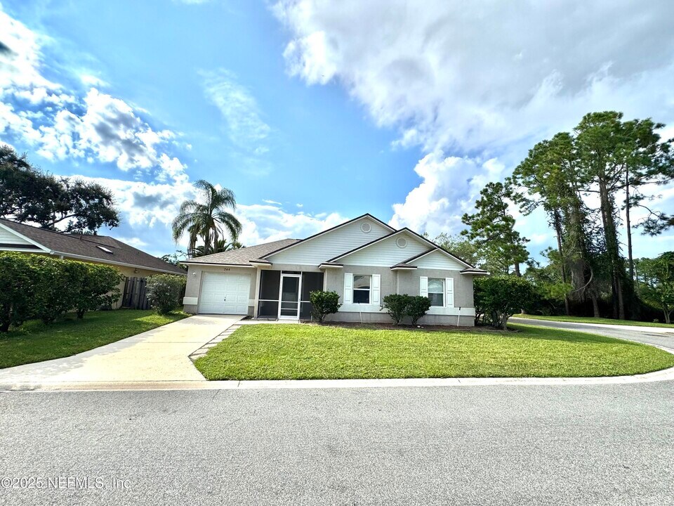 744 Palm Hammock Cir in St. Augustine, FL - Building Photo