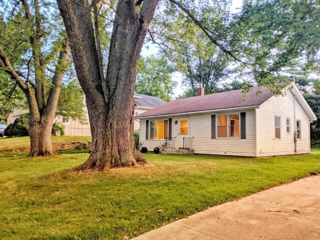 property at 411 Elizabeth St