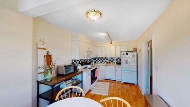 2 Brimmer 5 in Boston, MA - Building Photo - Building Photo