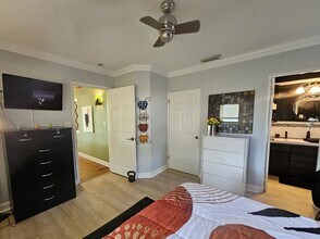 1401 45th Ave N in St. Petersburg, FL - Building Photo - Building Photo