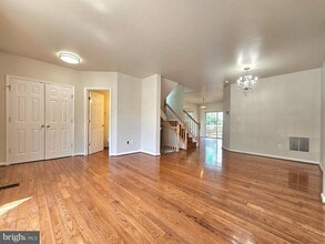 7427 Ardglass Ct in Lorton, VA - Building Photo - Building Photo