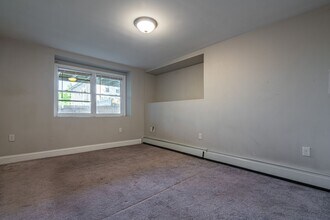 295 Huxley Ave in Providence, RI - Building Photo - Building Photo