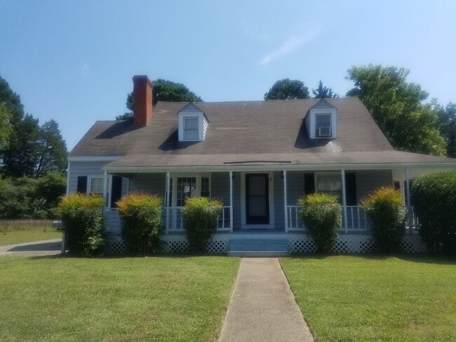 6 Monument Dr
