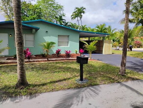 3203 SW 14th Ave in Fort Lauderdale, FL - Building Photo - Building Photo
