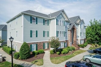 3481 Forestdale Dr in Burlington, NC - Building Photo - Building Photo