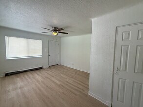 301 Sierra Dr SE in Albuquerque, NM - Building Photo - Building Photo