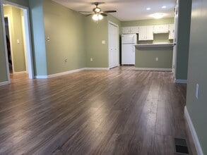507 Ashmead Cmn, Unit 507 in Enfield, CT - Building Photo - Building Photo