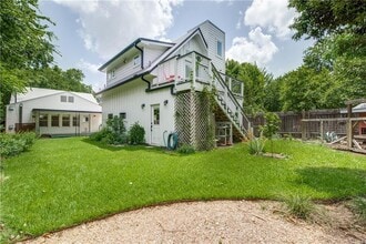 2206 Iva Ln in Austin, TX - Building Photo - Building Photo