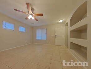 2522 S 114th Ln in Avondale, AZ - Building Photo - Building Photo