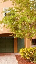 2841 NE 185th St in Aventura, FL - Building Photo