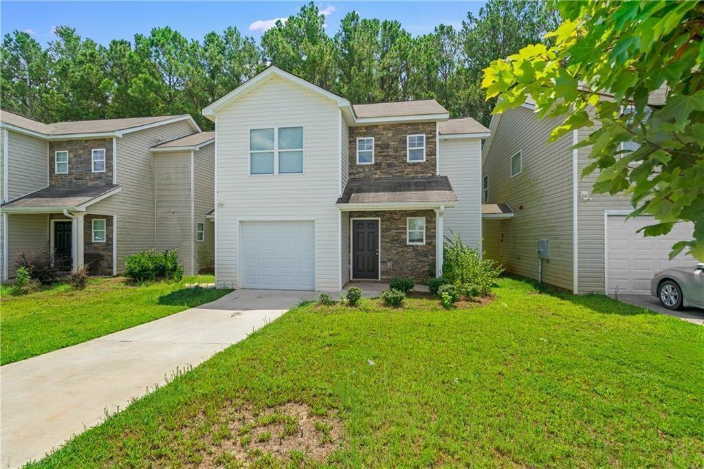 631 Carlton Pointe Dr in Palmetto, GA - Building Photo