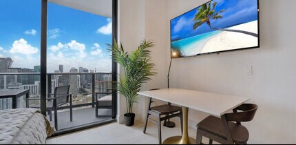 159 NE 6th St in Miami, FL - Building Photo - Building Photo