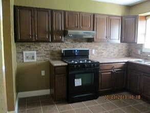 2422 Bluffton Dr in Dallas, TX - Building Photo - Building Photo