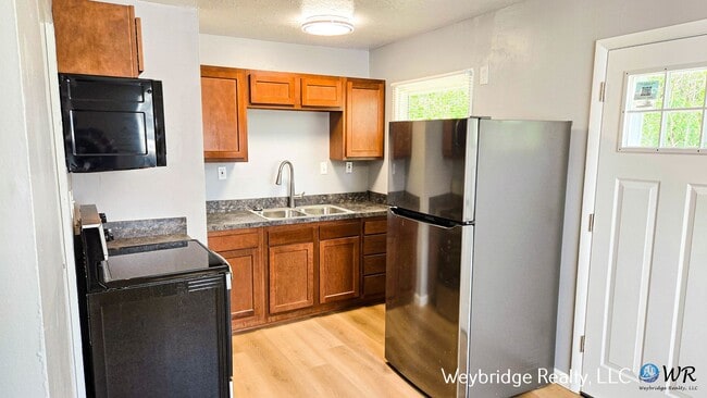 4652 Ashtree Dr in Cincinnati, OH - Building Photo - Building Photo