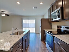 1065 W Virginia Ave in Florence, AZ - Building Photo - Building Photo