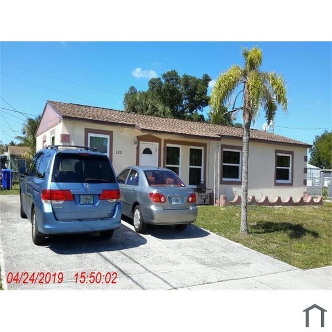 property at 6201 SW 18th Ct