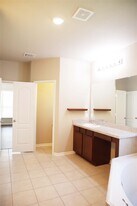 25981 N Kings Mill Ln in Kingwood, TX - Building Photo