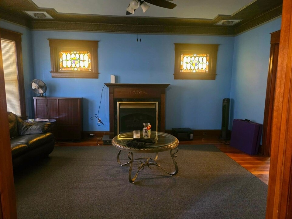 719 E Gibson St, Unit Room for rent in Scranton, PA - Foto de edificio