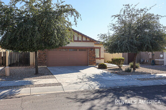 17033 W Sonora St in Goodyear, AZ - Building Photo - Building Photo