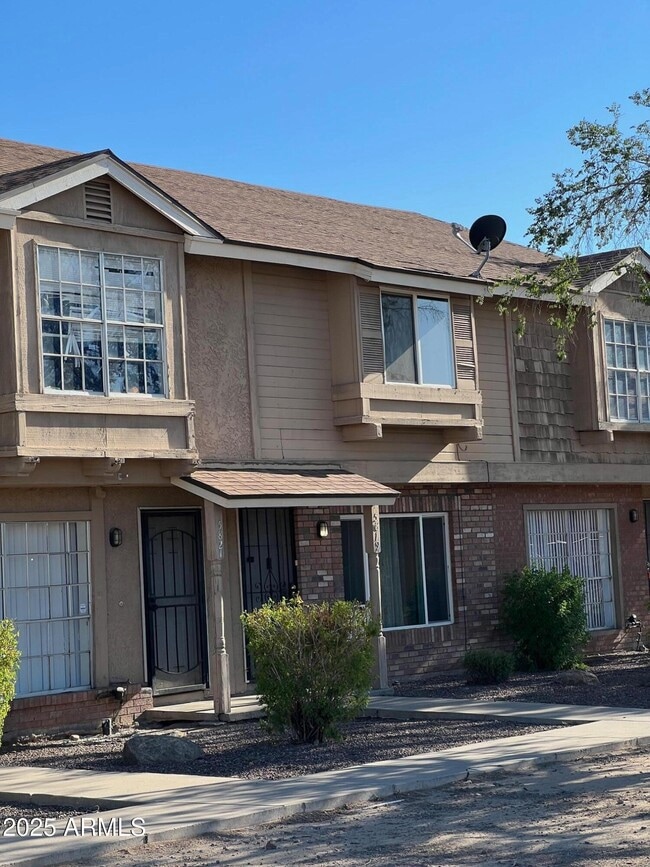 property at 5819 N 59th Dr