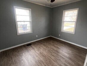 1705 Lyons Ct in Waukegan, IL - Building Photo - Building Photo