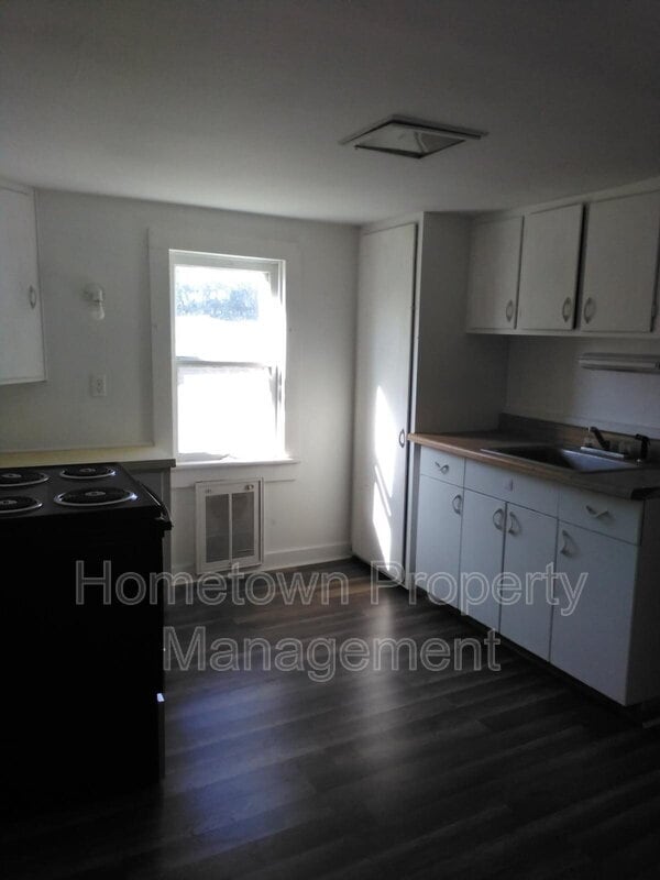 property at 1961 George St