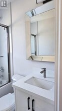 28 Leduc Dr in Toronto, ON - Building Photo - Building Photo