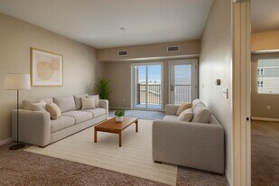 Dakota Commons Apartment Homes in Williston, ND - Building Photo