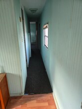 1075 Sweeten Creek Rd in Asheville, NC - Foto de edificio - Building Photo