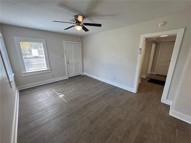 102 9th Ave in Chickasaw, AL - Building Photo - Building Photo