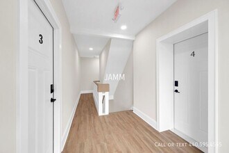2322 Scranton Rd in Cleveland, OH - Building Photo - Building Photo