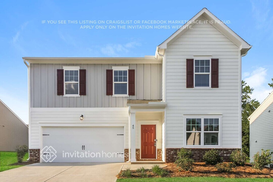 45 Meriwether Dr in Villa Rica, GA - Building Photo