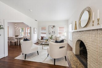 1935 W McKinney St in Houston, TX - Foto de edificio - Building Photo