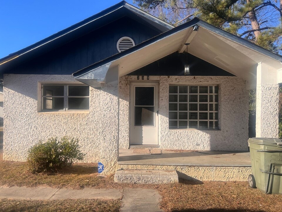 309 D Ave in Darlington, SC - Building Photo