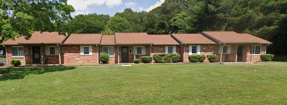 Arlington Hill in Jonesville, NC - Building Photo