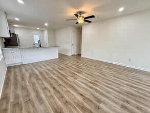 103 Oakwood Meadows Dr in Madison, AL - Building Photo - Building Photo