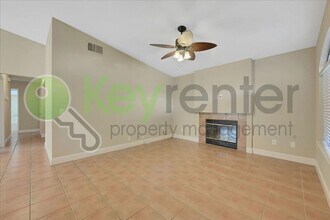 3040 Danehurst Ct in Antelope, CA - Building Photo - Building Photo