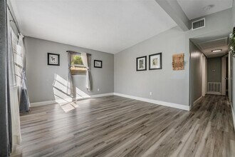 810 Jurgens St in Clearwater, FL - Building Photo - Building Photo