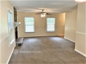 100 Pepperwood Dr in Peachtree City, GA - Building Photo - Building Photo