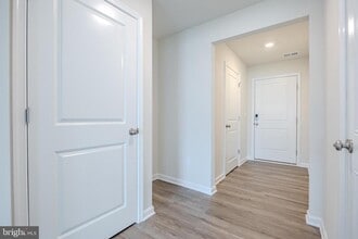 114 Charing Cross Dr in Stephens City, VA - Building Photo - Building Photo